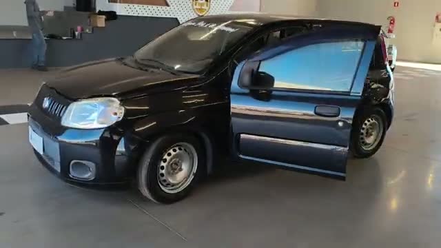 Fiat Uno Vivace 1.0 2012